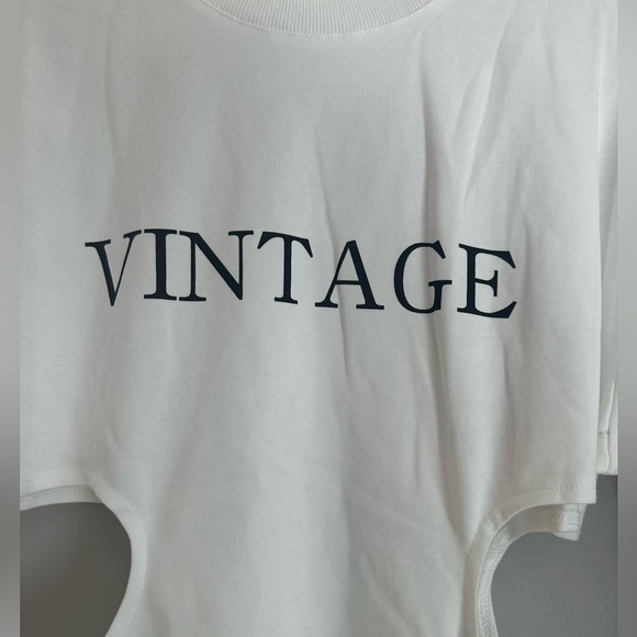 La’ Ros White Vintage Short Sleeve Tee - Picture 5 of 7